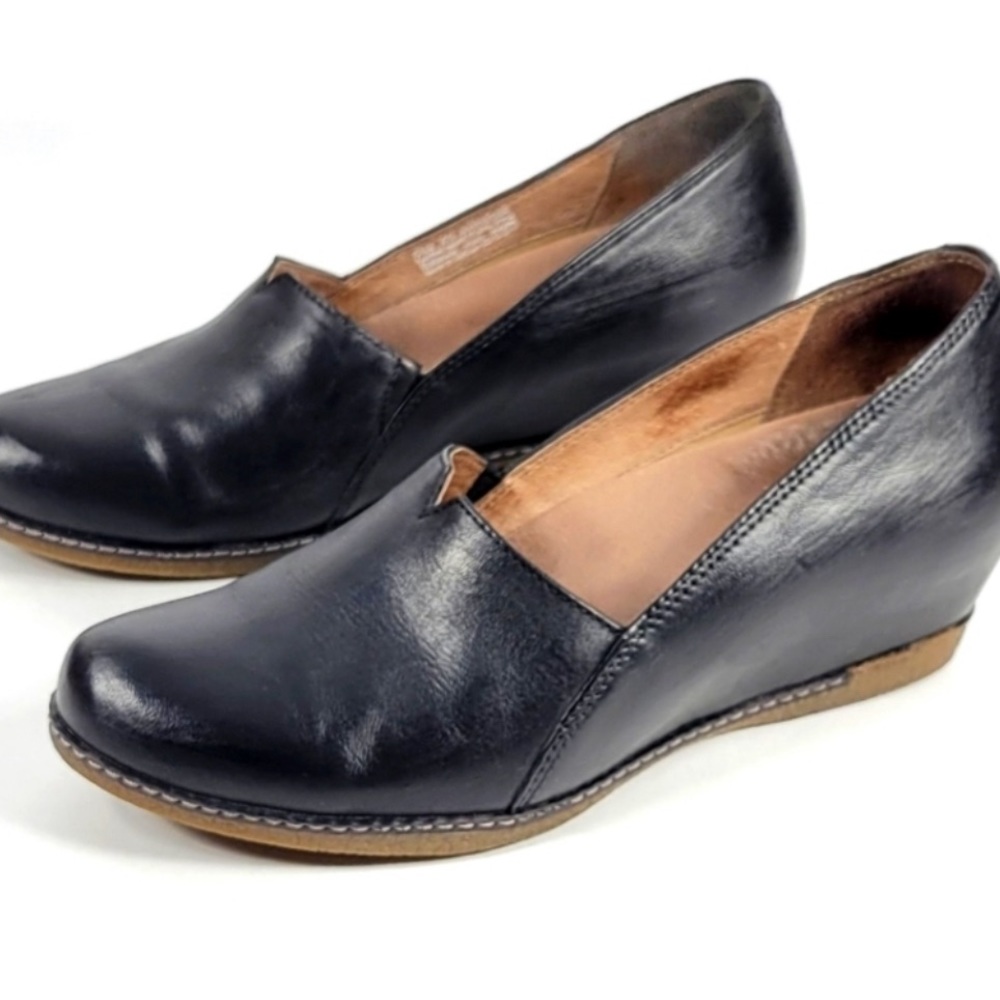 Dansko Platform Shoes size EU 40 (US 9.5)